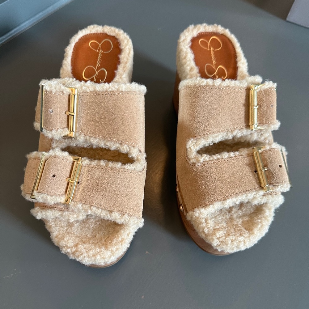 JESSICA SIMPSON Cyriss Faux Shearling Platform Slide, SIZE 6.5 M/7